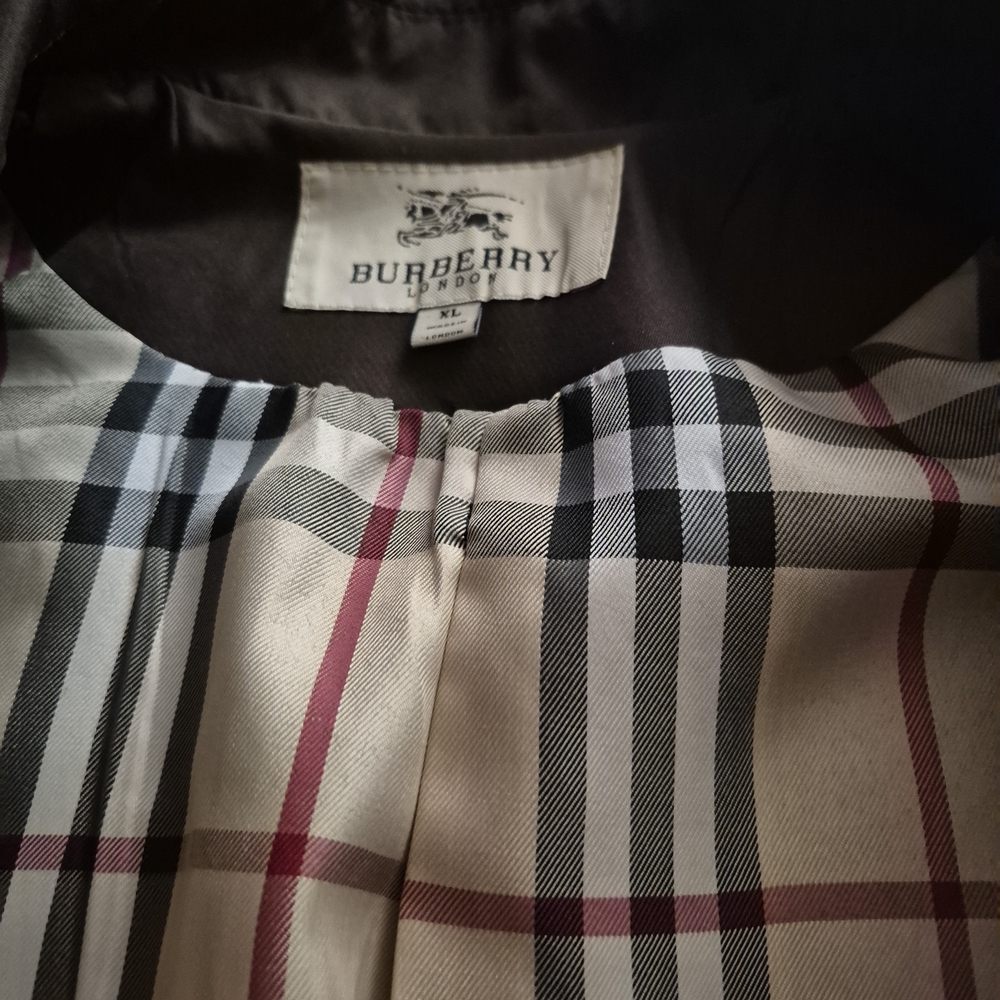 Burberry Trench Coat with Classic Check Pattern